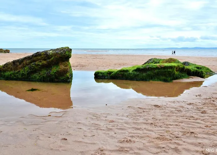 Sea Breeze, Gorgeous 2 Bed Apartment In Exmouth